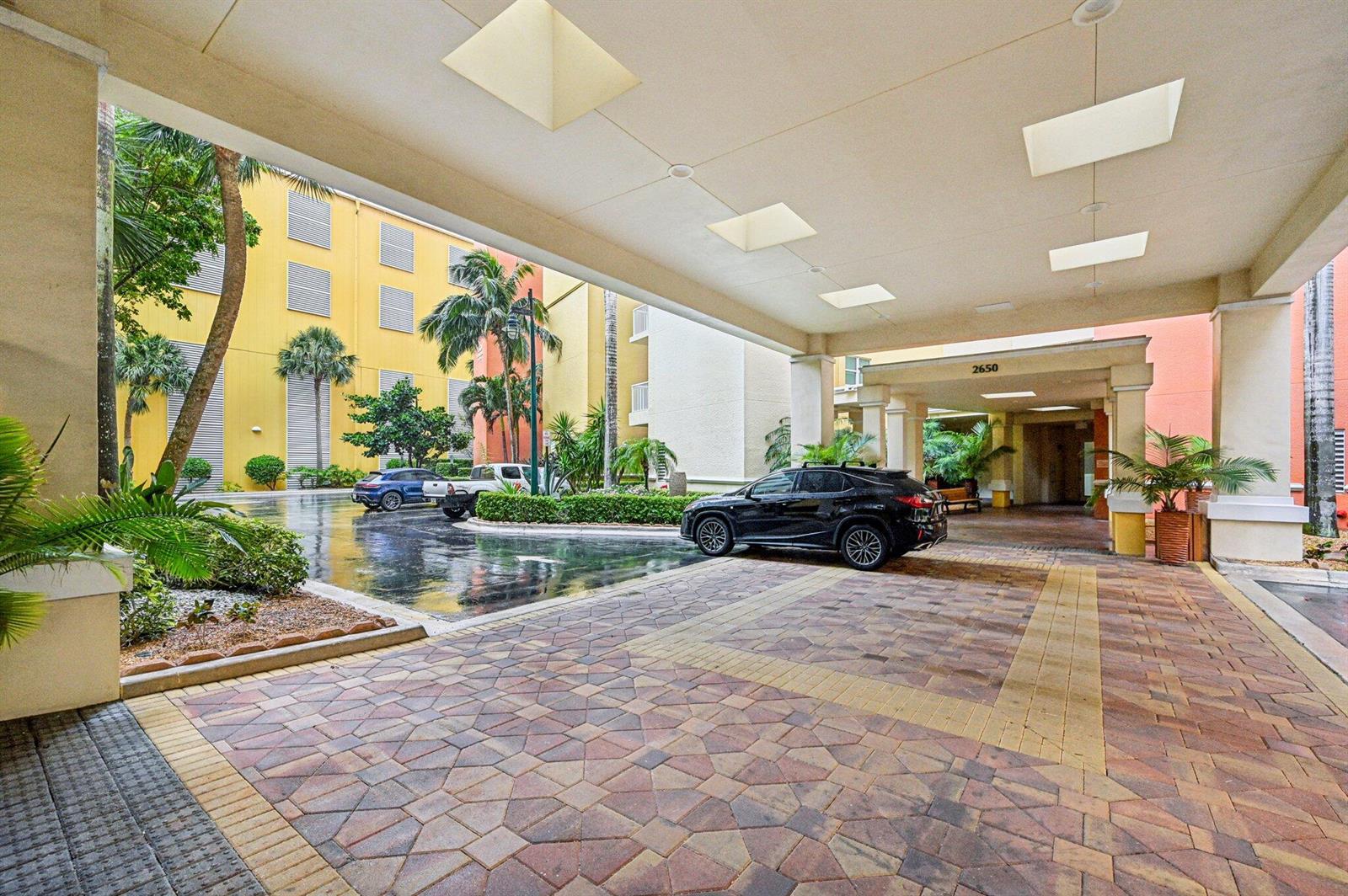 2650 Lake Shore Drive # 1006, Riviera Beach FL 33404 photo 3