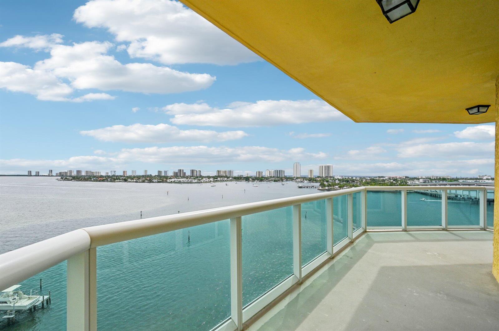 2650 Lake Shore Drive # 1006, Riviera Beach FL 33404 photo 4