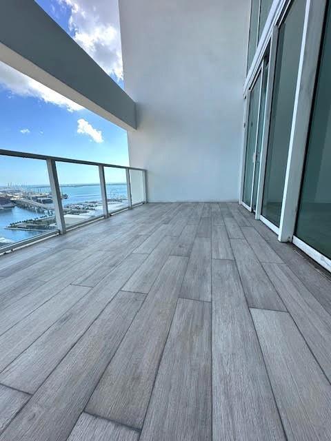 1040 Biscayne Boulevard # 3003, Miami FL 33132 photo 2