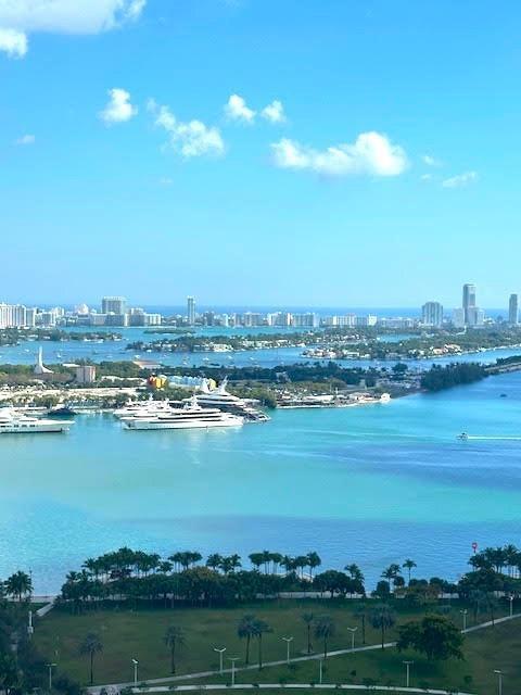 1040 Biscayne Boulevard # 3003, Miami FL 33132 photo 3