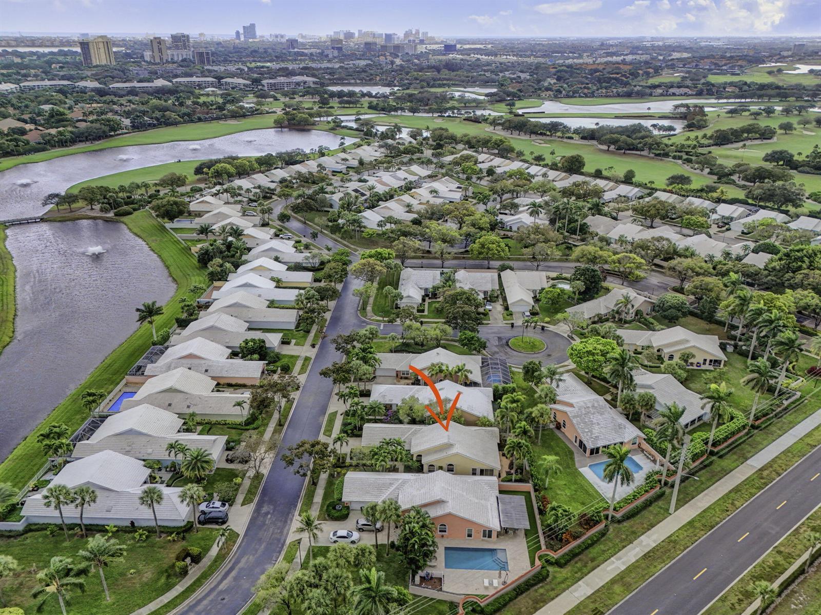 2347 Saratoga Bay Drive, West Palm Beach FL 33409 photo 2