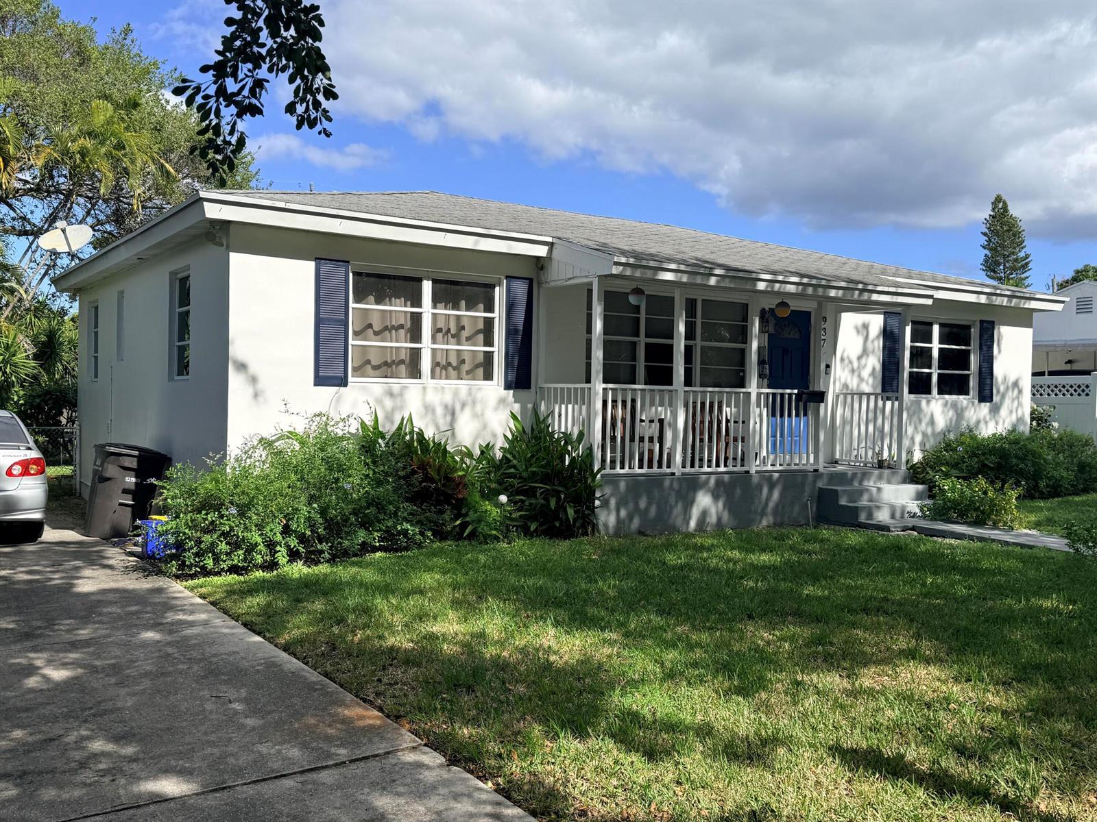 937 Upland Road, West Palm Beach FL 33401