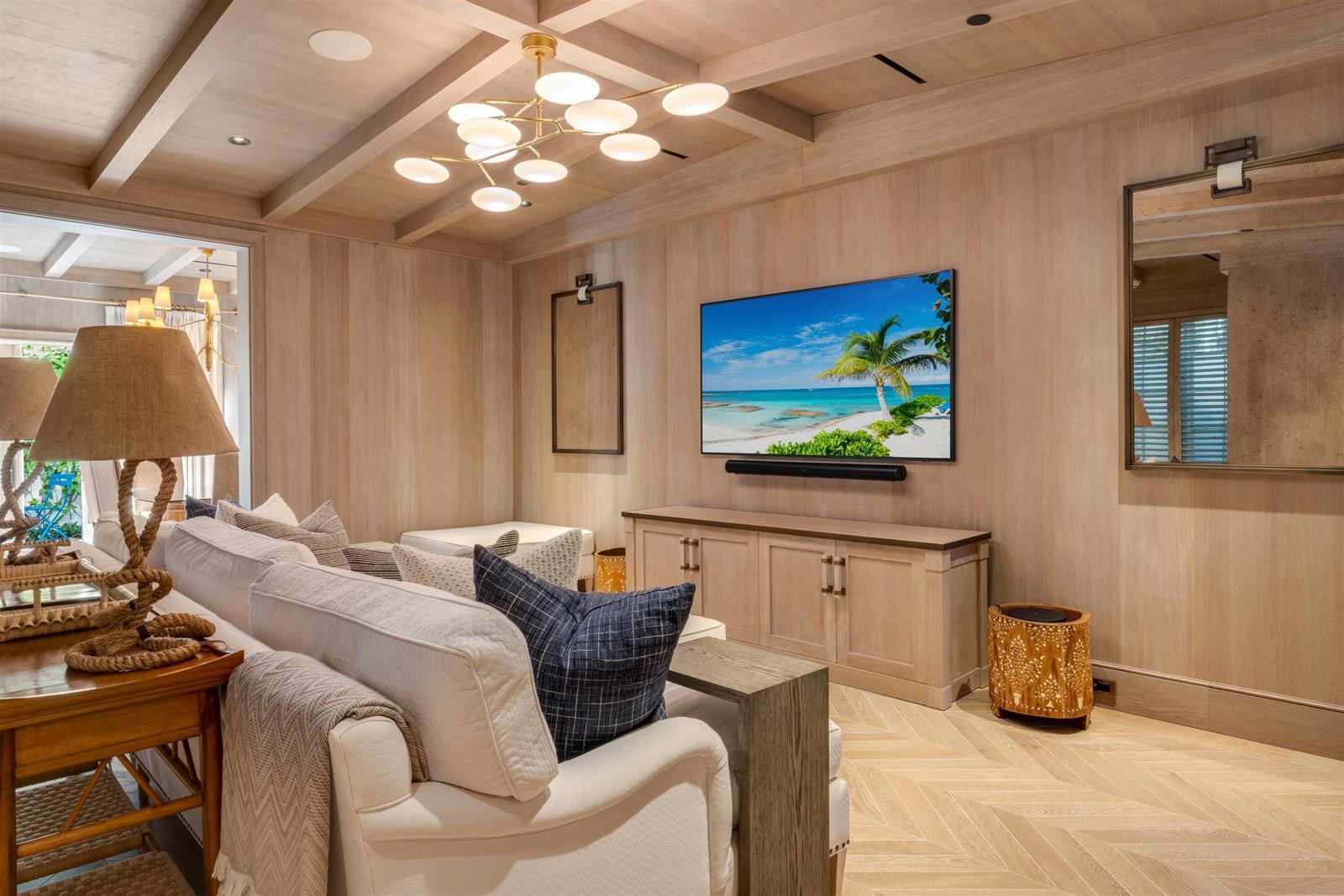 238 Phipps Plaza, Palm Beach FL 33480 photo 4