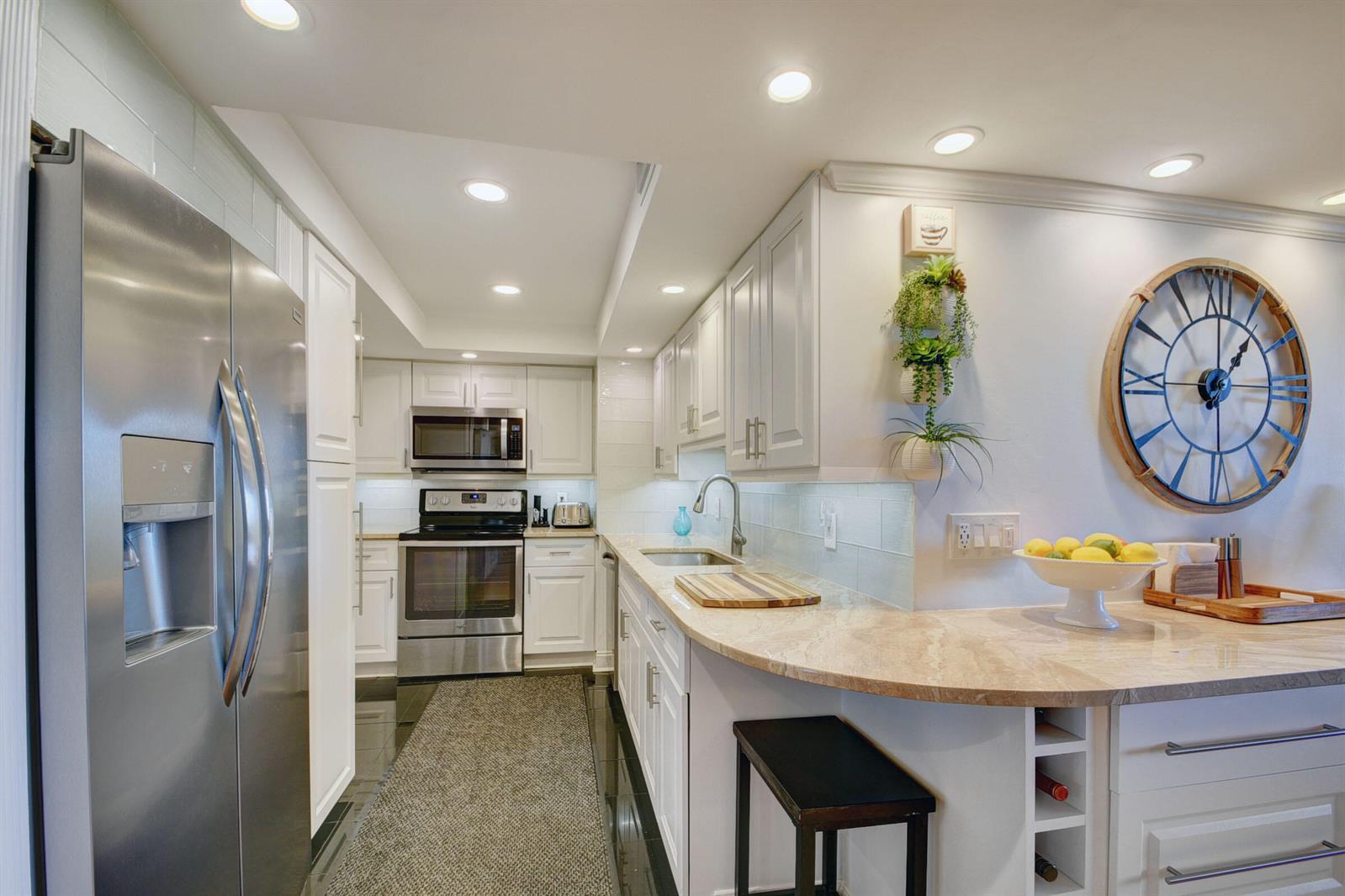 5600 N Flagler Drive # 307, West Palm Beach FL 33407 photo 2