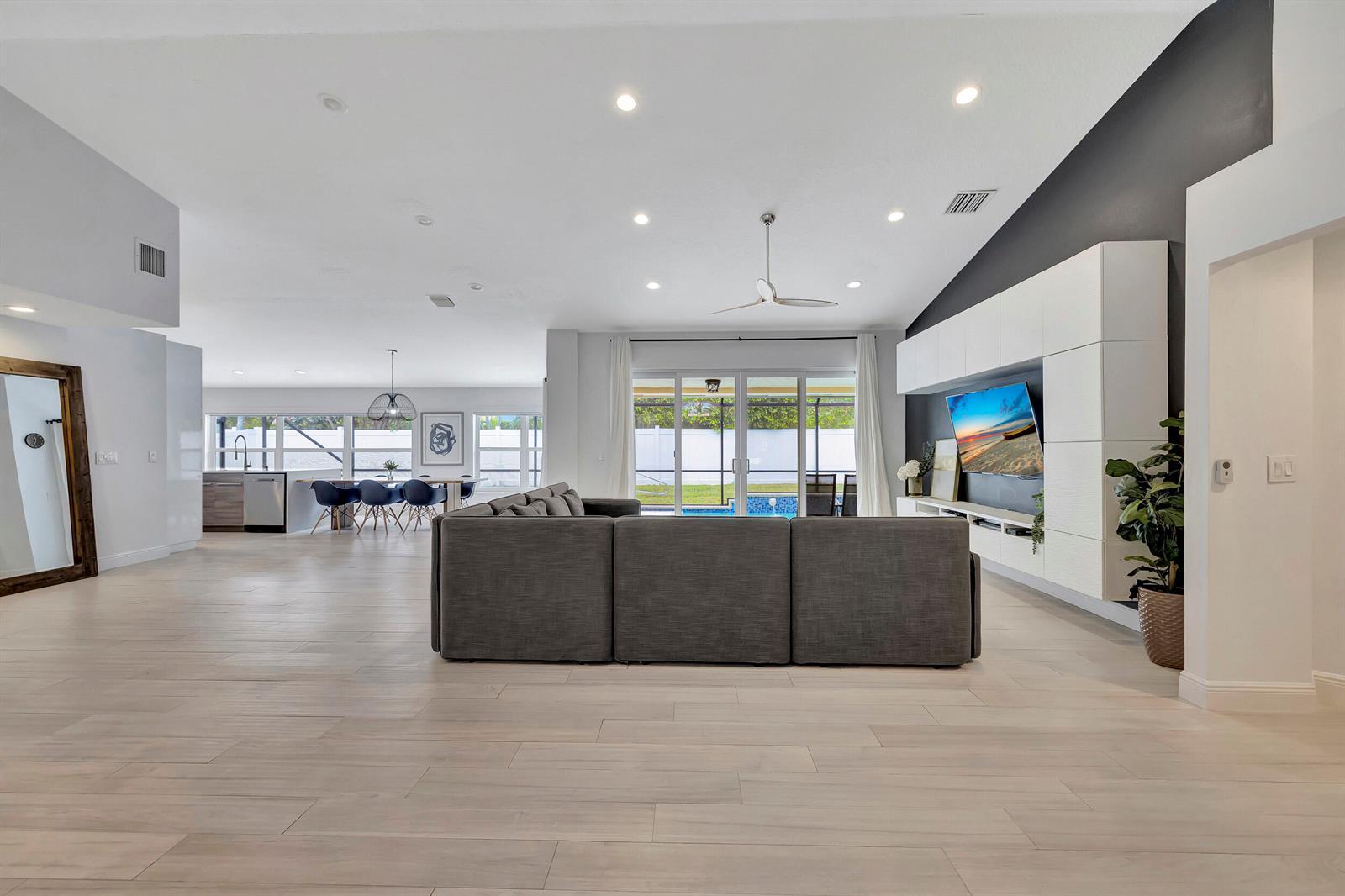 9567 Lake Serena Drive, Boca Raton FL 33496