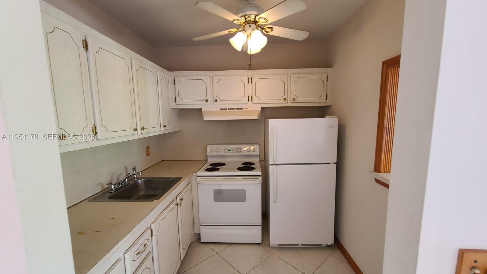 135 Coventry F # 135, West Palm Beach FL 33417 photo 5