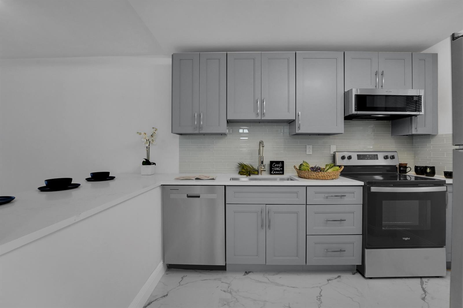 750 NE Spanish River Boulevard # 1020, Boca Raton FL 33431 photo 2