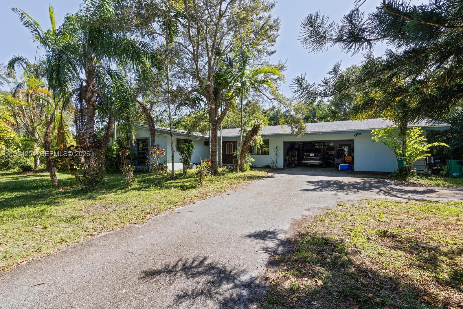 9300 SW 116th St, Miami FL 33176