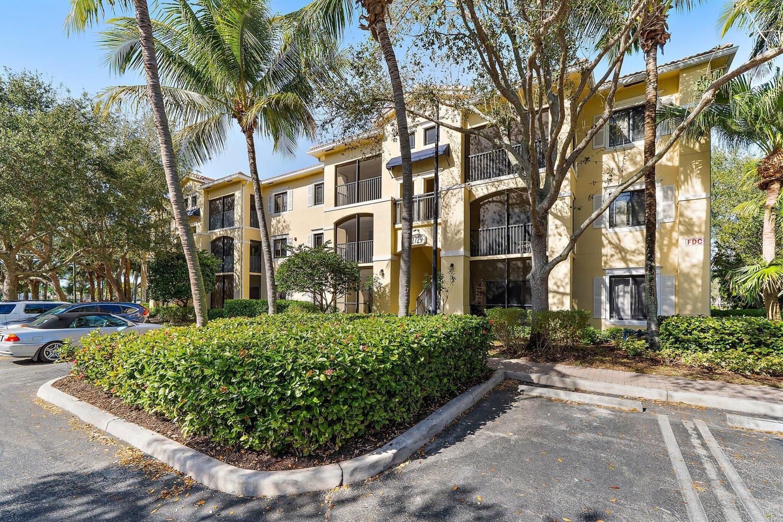 2729 Anzio Court # 203, Palm Beach Gardens FL 33410 photo 4