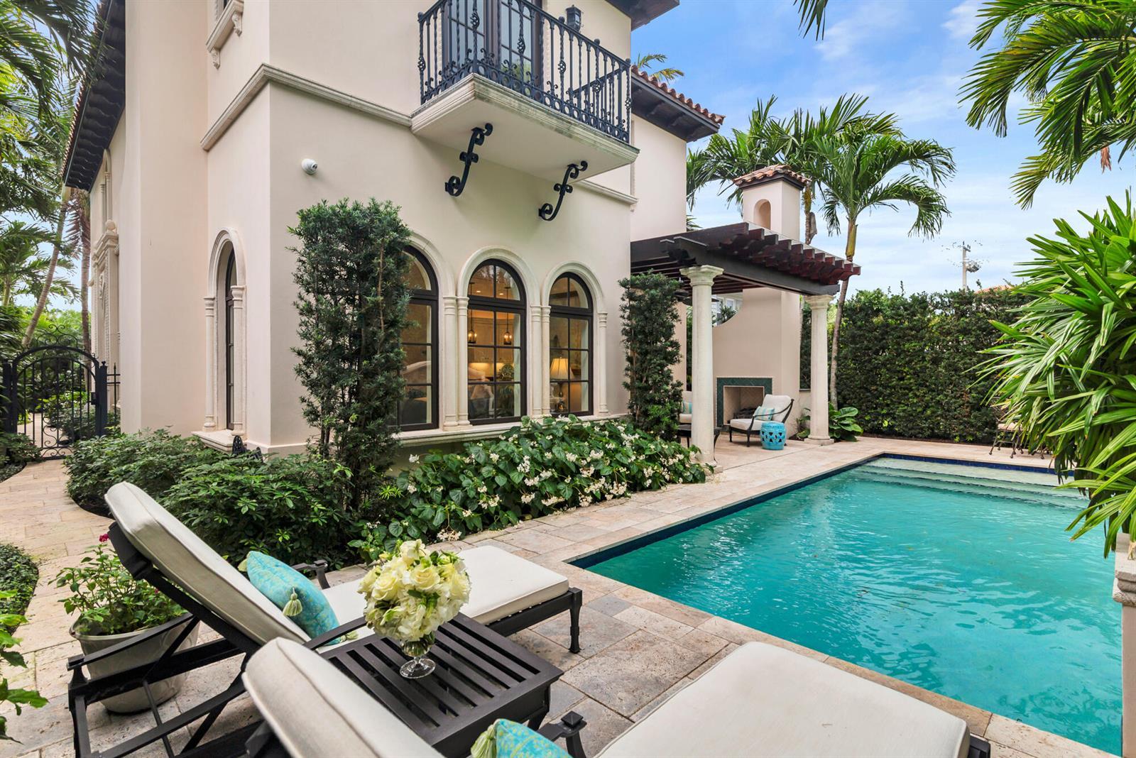 261 Seminole Avenue, Palm Beach FL 33480