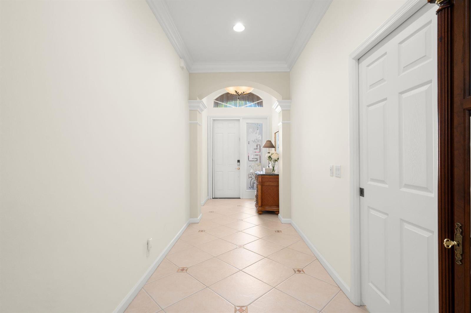 396 NW Springview Loop, Port St. Lucie FL 34986 photo 4