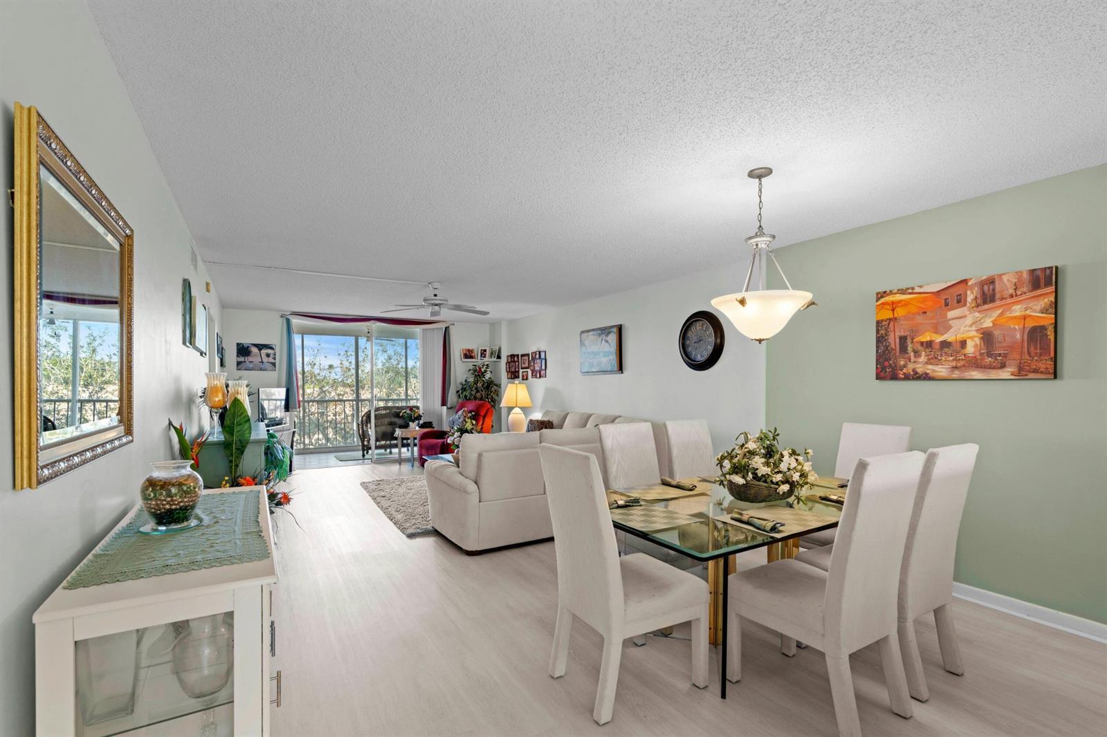 4735 Lucerne Lakes Boulevard # 402, Lake Worth FL 33467 photo 4