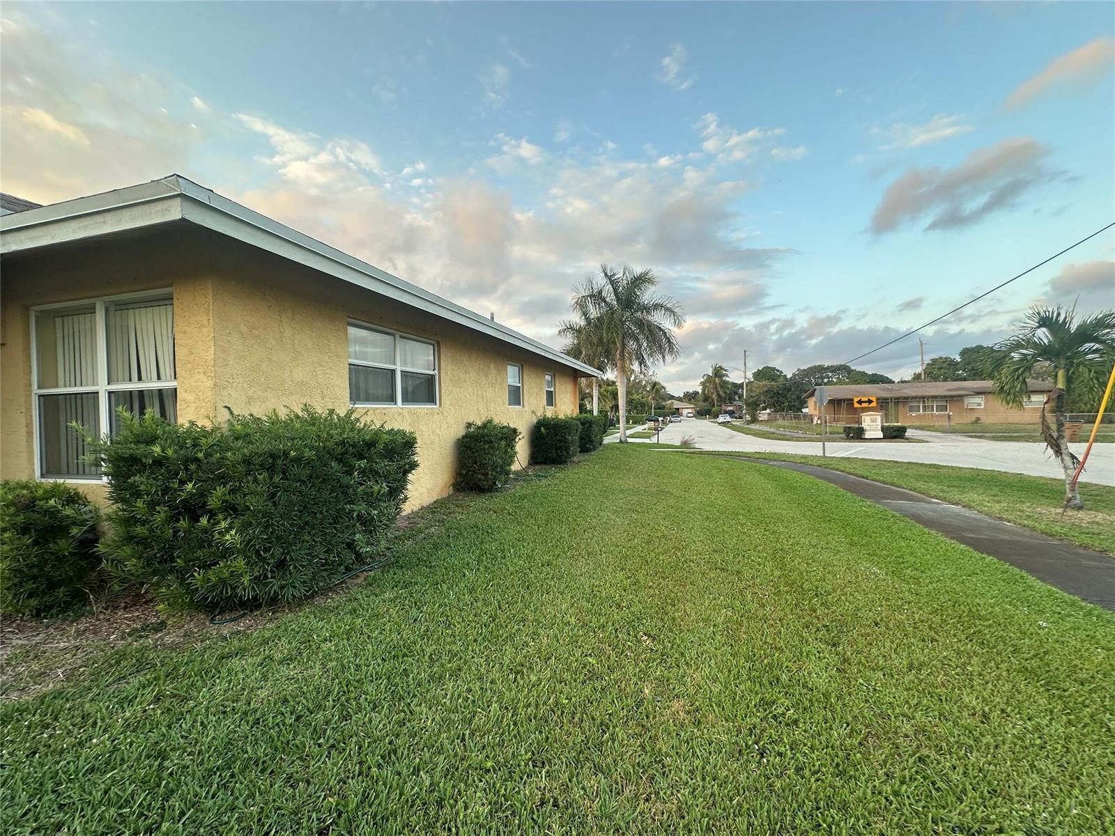 505 NE 1st Avenue, Deerfield Beach FL 33441 photo 4