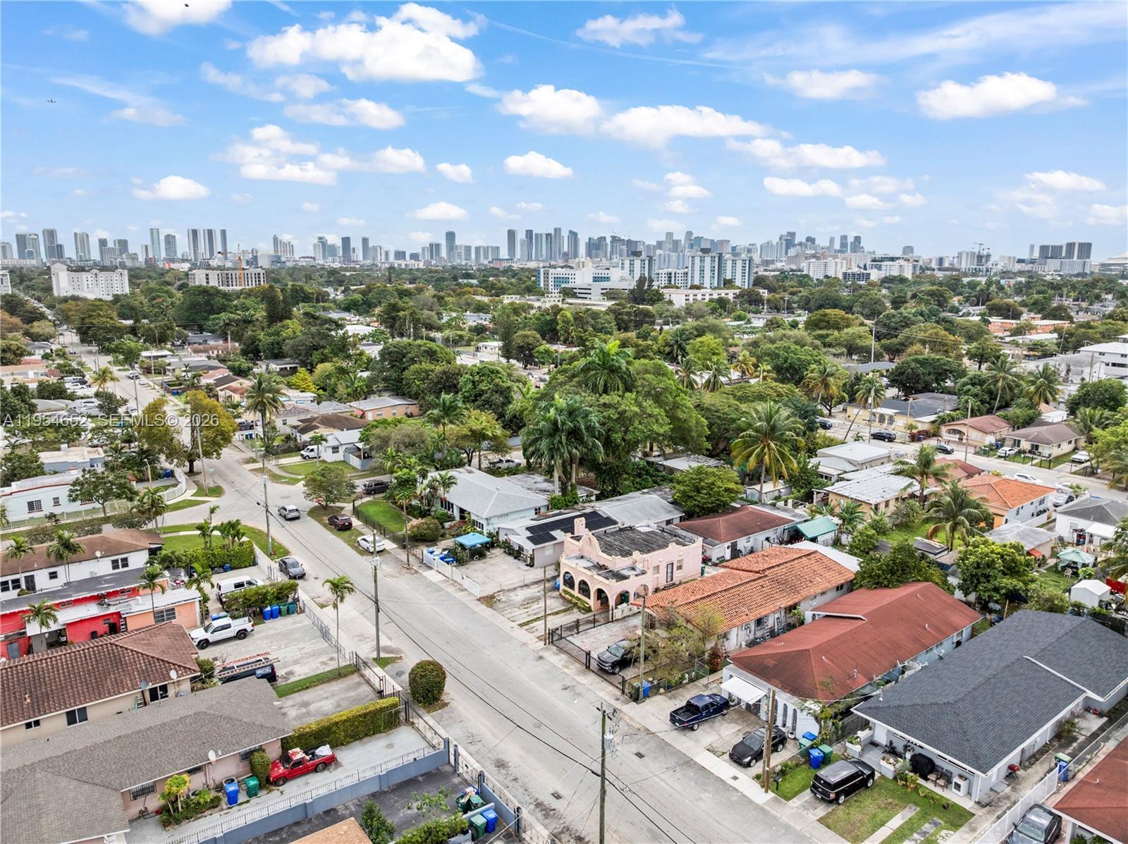 2110 NW 34th St, Miami FL 33142 photo 2