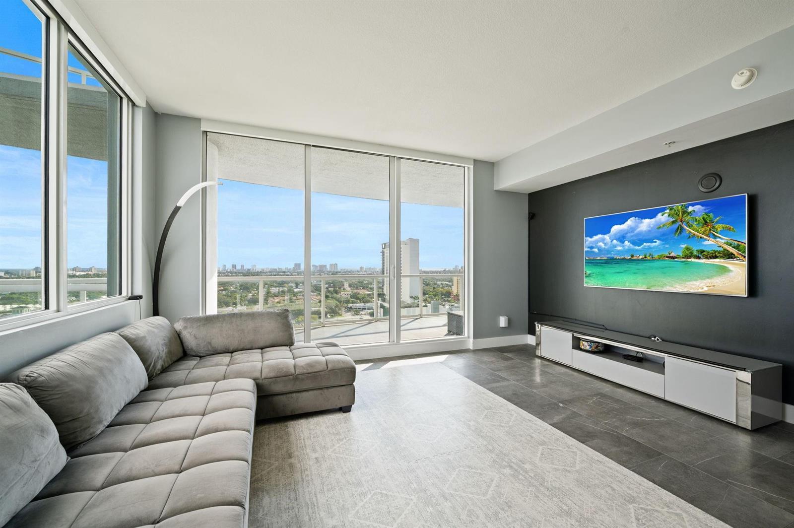315 NE 3rd Avenue # 1907, Fort Lauderdale FL 33301 photo 5