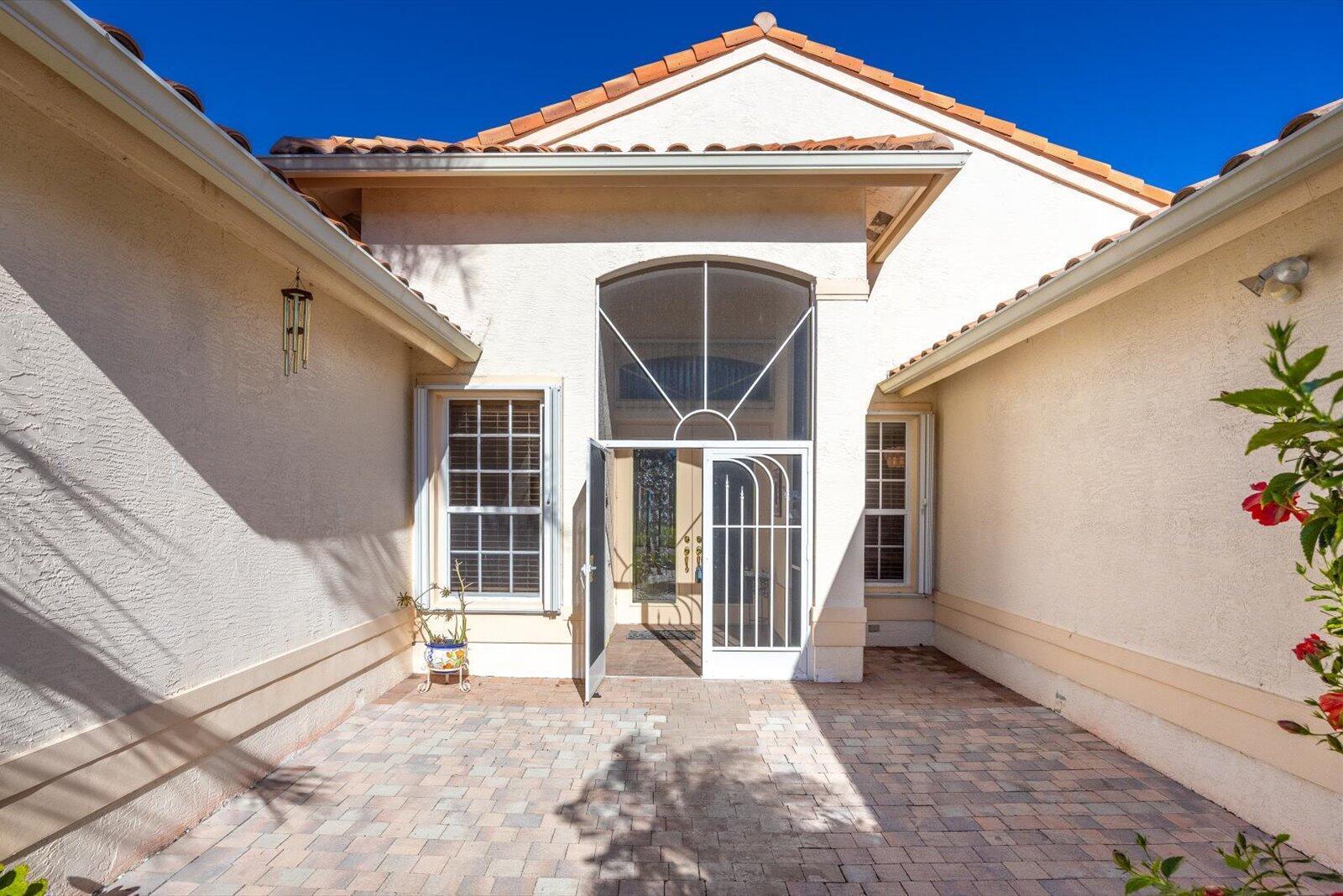 486 NW Blue Lake Drive, Port St. Lucie FL 34986 photo 4