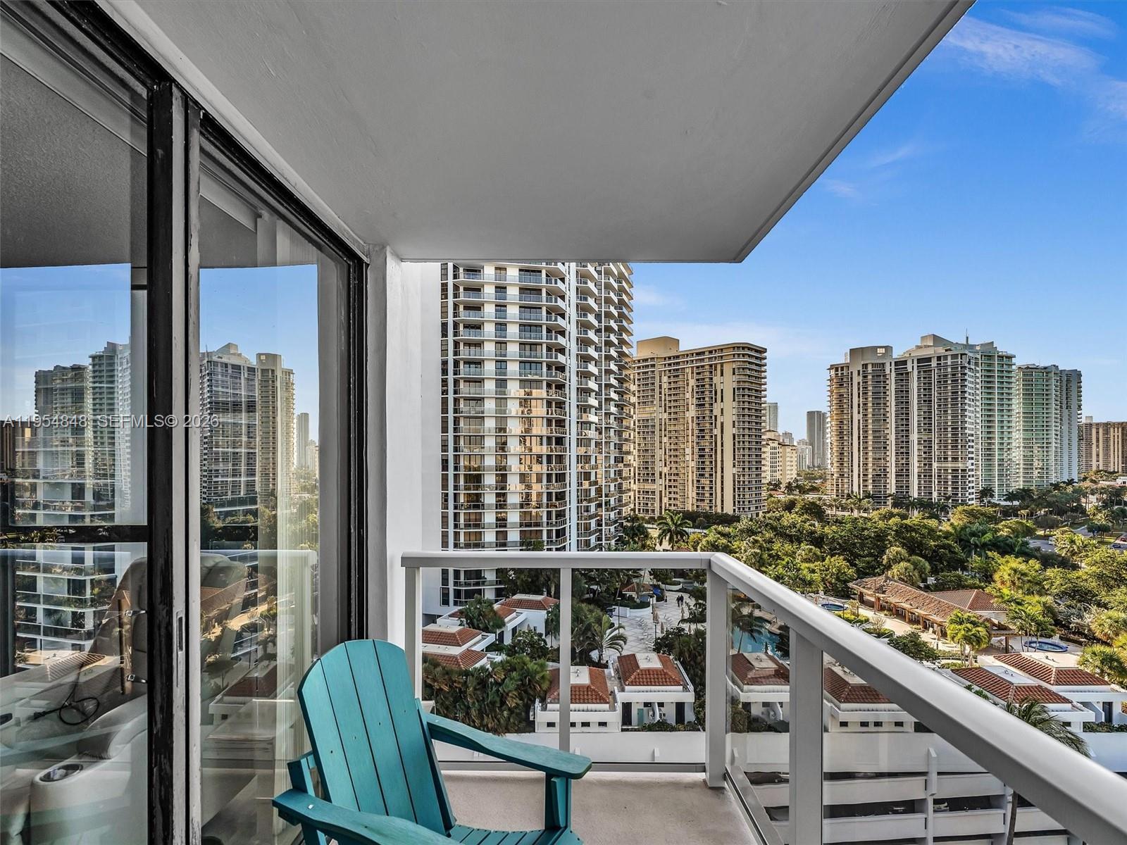 3731 N Country Club Dr # 1223, Aventura FL 33180 photo 3