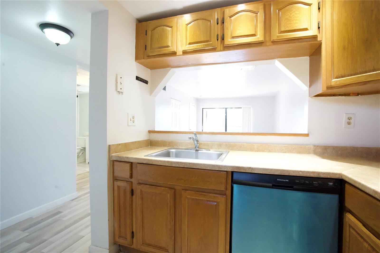 3400 Foxcroft Road # 310, Miramar FL 33025 photo 3