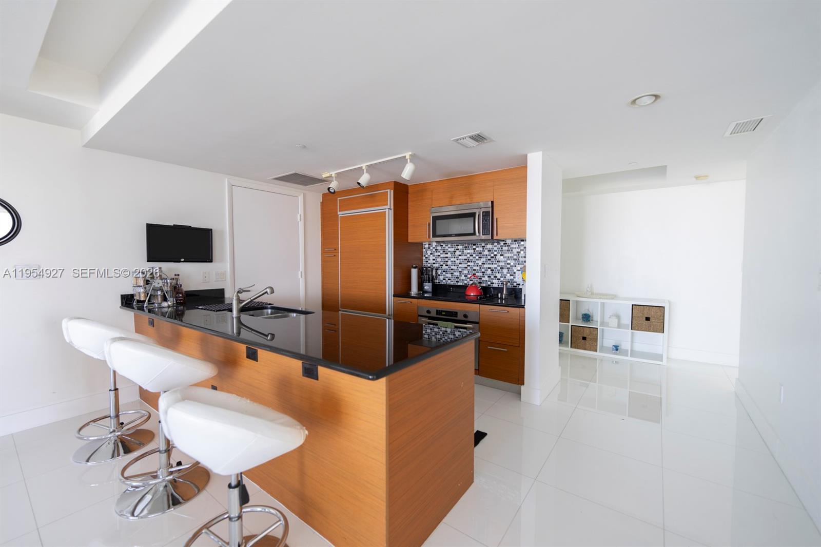 50 Biscayne Blvd # 3702, Miami FL 33132 photo 3