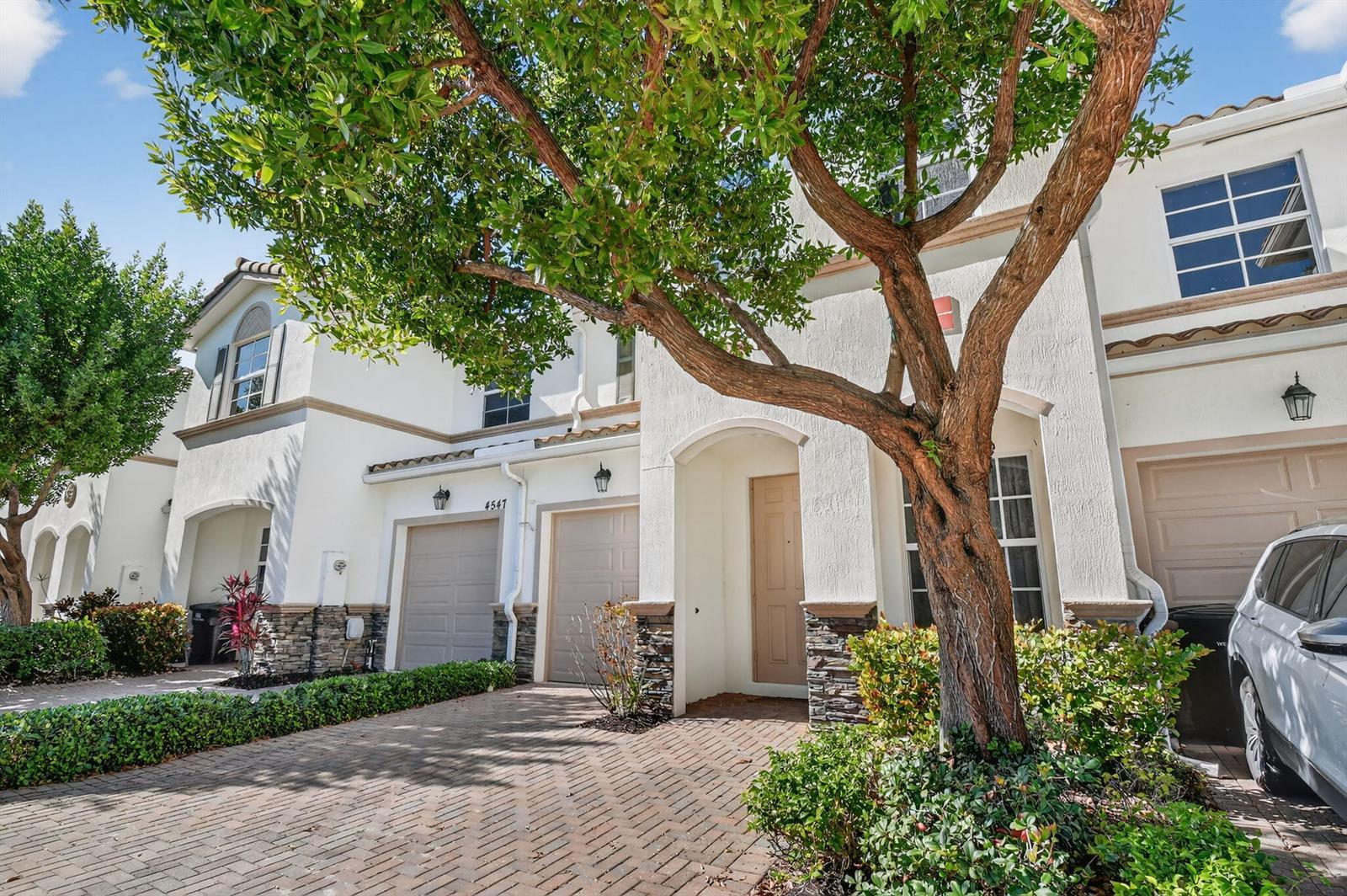 4545 Tara Cove Way, West Palm Beach FL 33417 photo 3