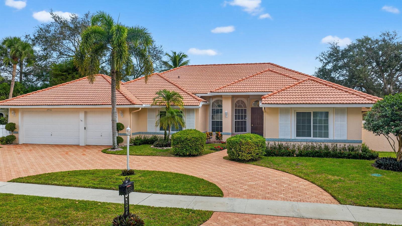 2946 Sabalwood Court, Delray Beach FL 33445 photo 2
