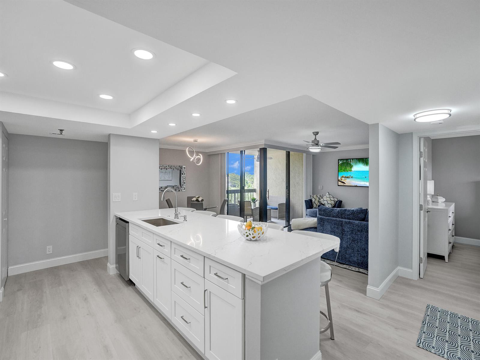 955 Egret Circle # 405, Delray Beach FL 33444 photo 4