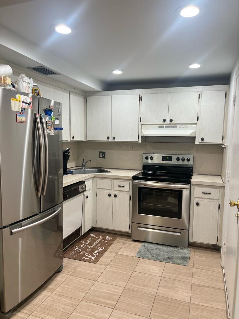 4000 N Hills Drive # 30, Hollywood FL 33021 photo 2