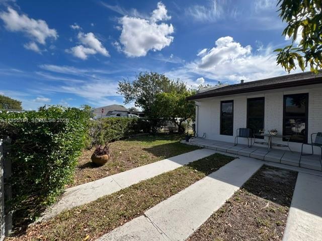 13002 SW 48th St, Miami FL 33175 photo 2