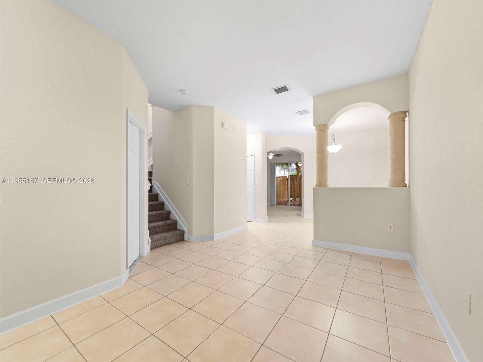 2534 SE 15th Ct, Homestead FL 33035 photo 3