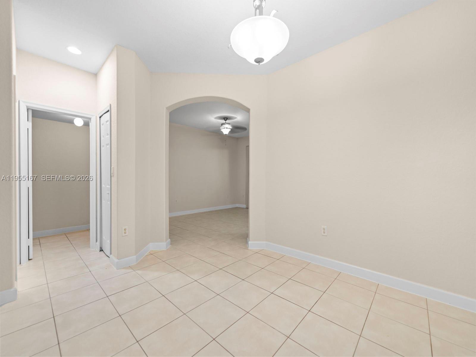 2534 SE 15th Ct, Homestead FL 33035 photo 5