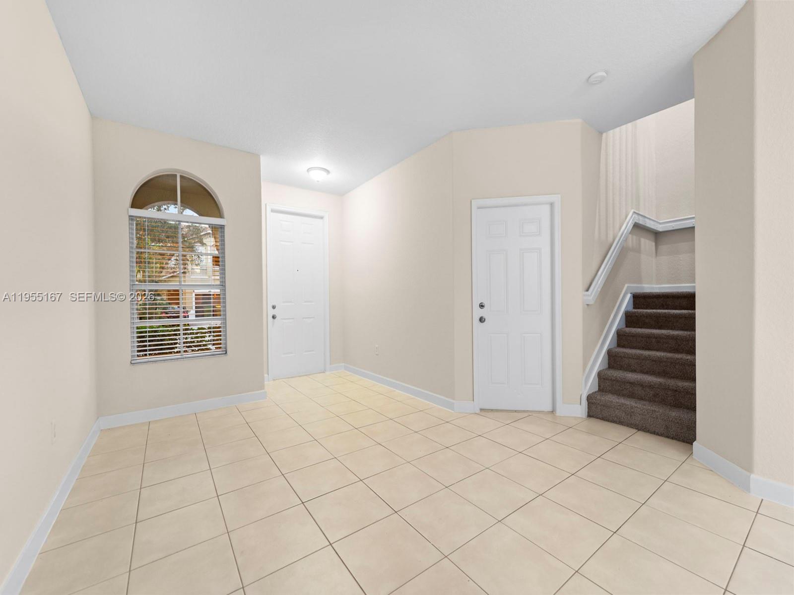 2534 SE 15th Ct, Homestead FL 33035 photo 4
