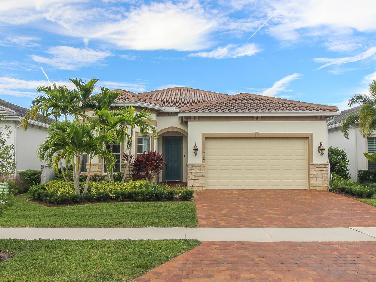 10369 Northbrook Circle, Palm Beach Gardens FL 33412
