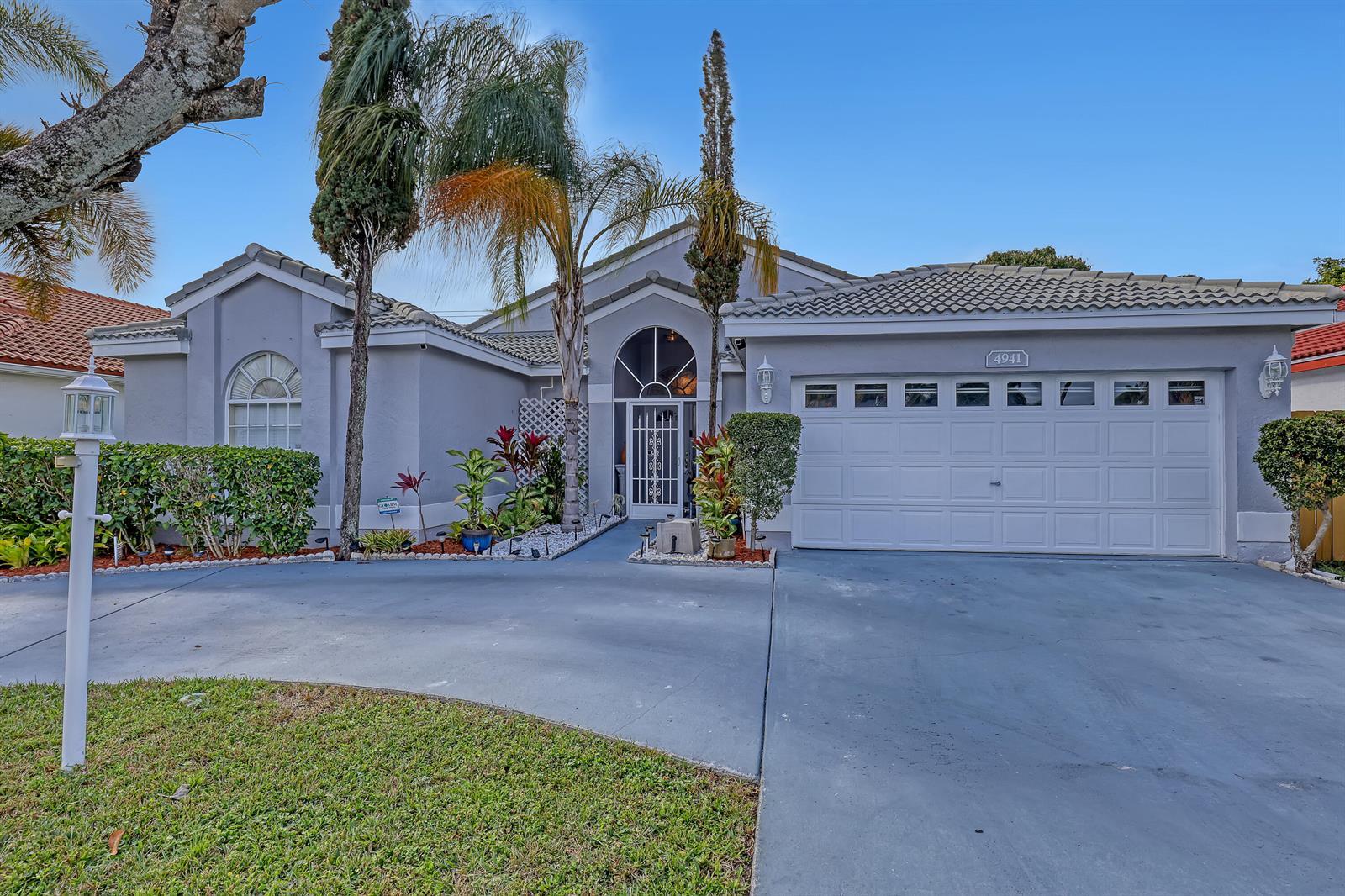 4941 Broadstone Circle, West Palm Beach FL 33417 photo 3