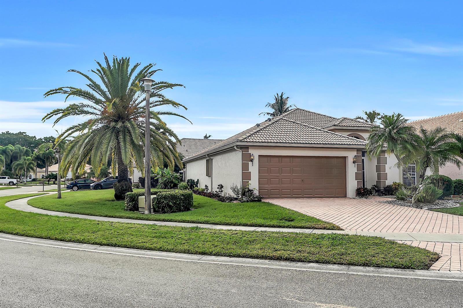 7519 Eagle Point Drive, Delray Beach FL 33446 photo 4