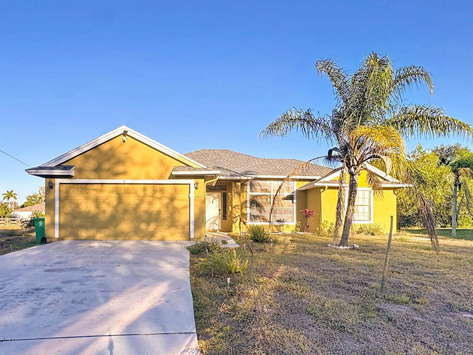 2091 SW Castinet Lane, Port St. Lucie FL 34953 photo 5