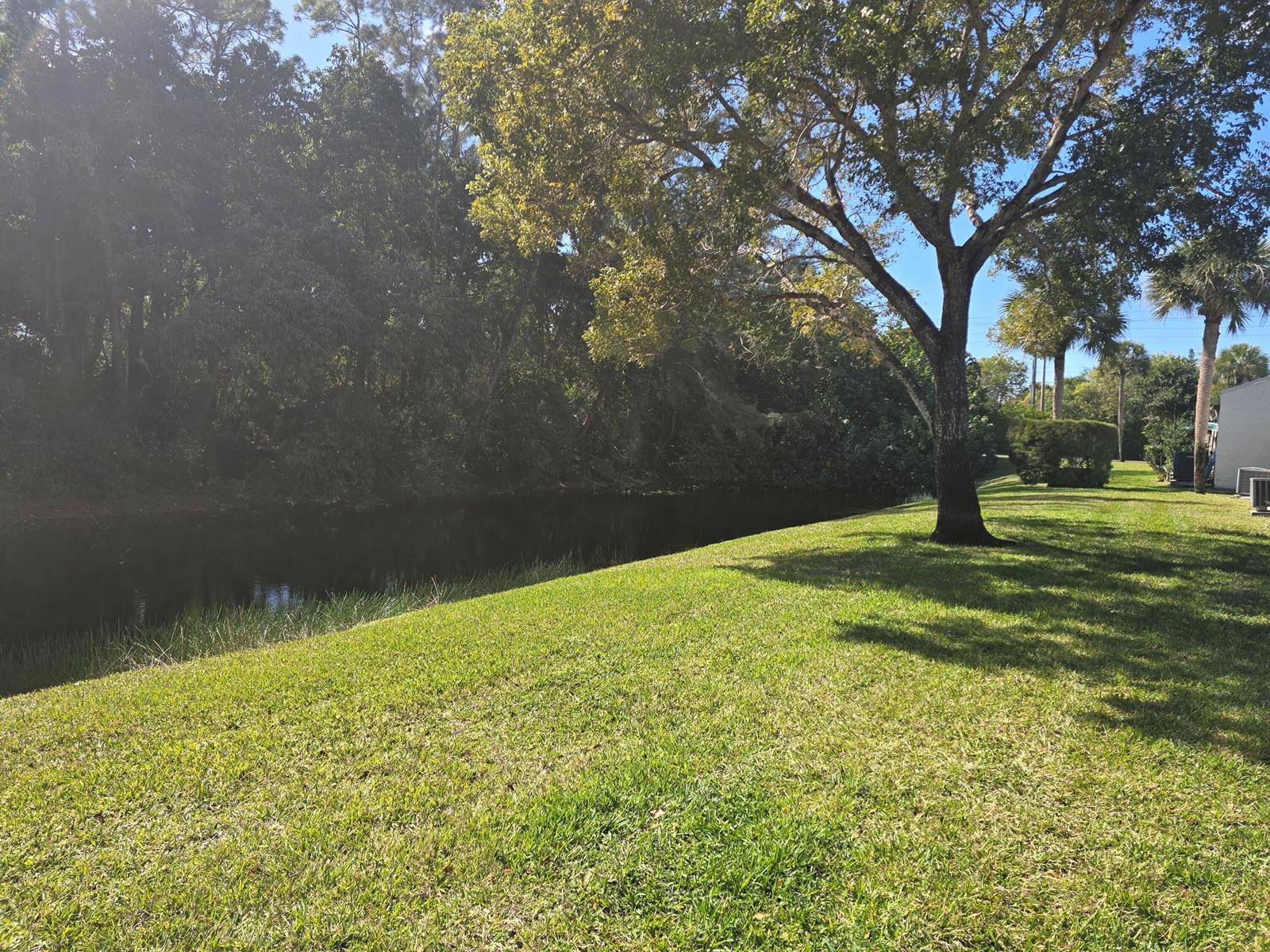 118 Lake Olive Drive, West Palm Beach FL 33411 photo 2