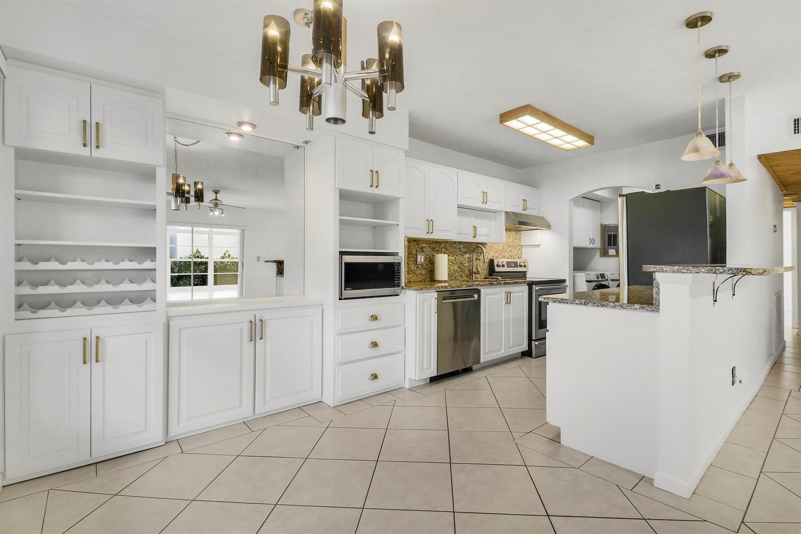 964 NW Spruce Ridge Drive # D1, Stuart FL 34994 photo 3