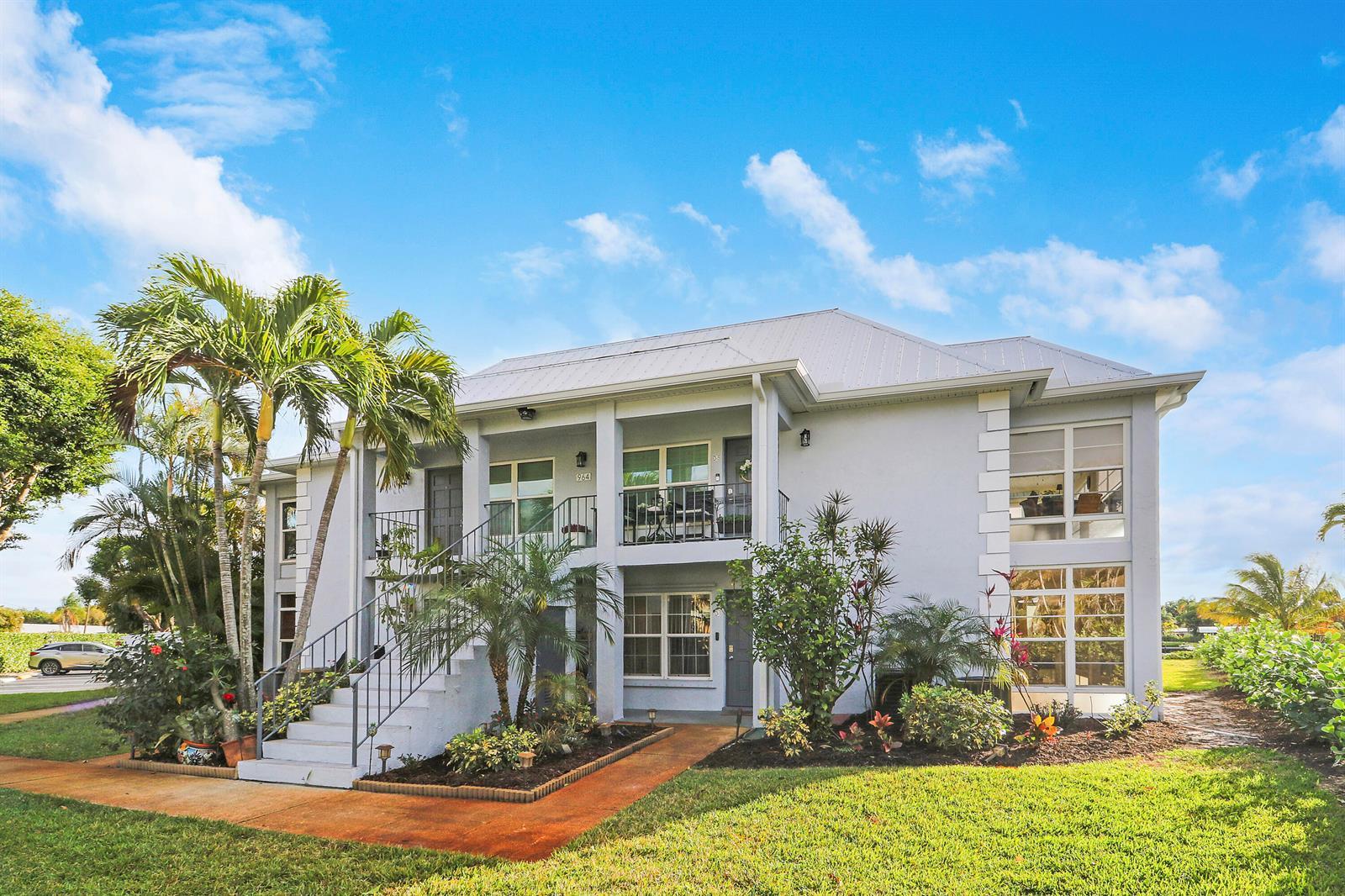 964 NW Spruce Ridge Drive # D1, Stuart FL 34994