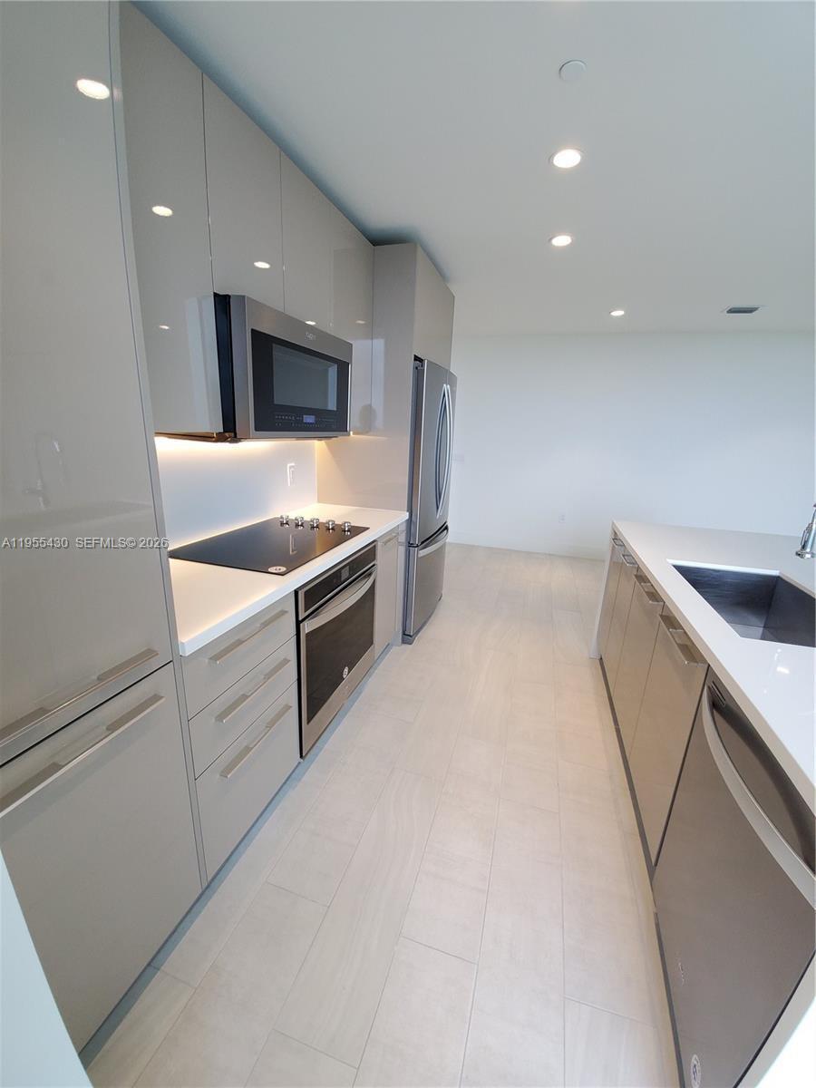 2000 Metropica Way # 1401, Sunrise FL 33323 photo 5