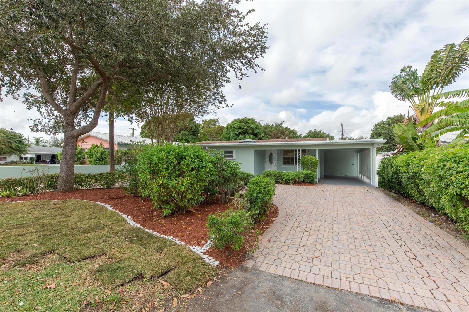 405 NE 24th Avenue, Pompano Beach FL 33062