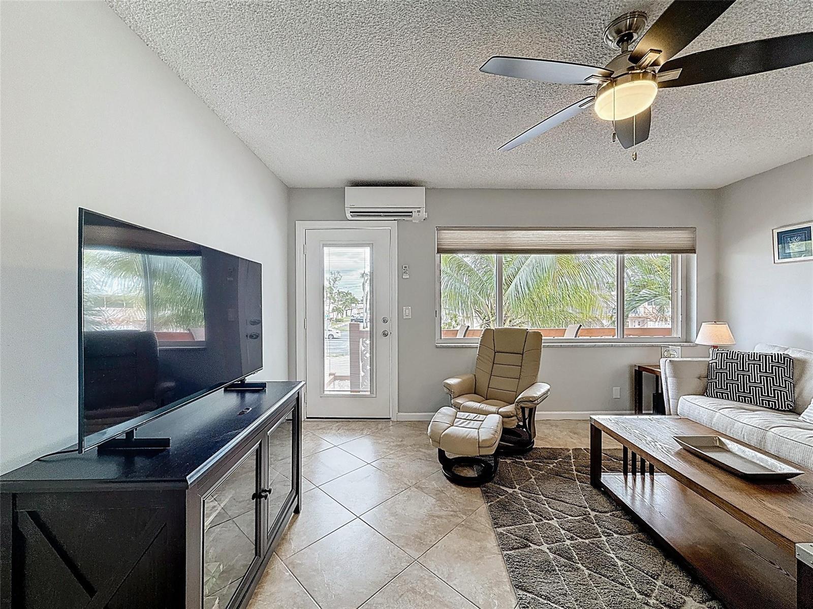 800 SW 11th Avenue # 12, Hallandale Beach FL 33009 photo 4