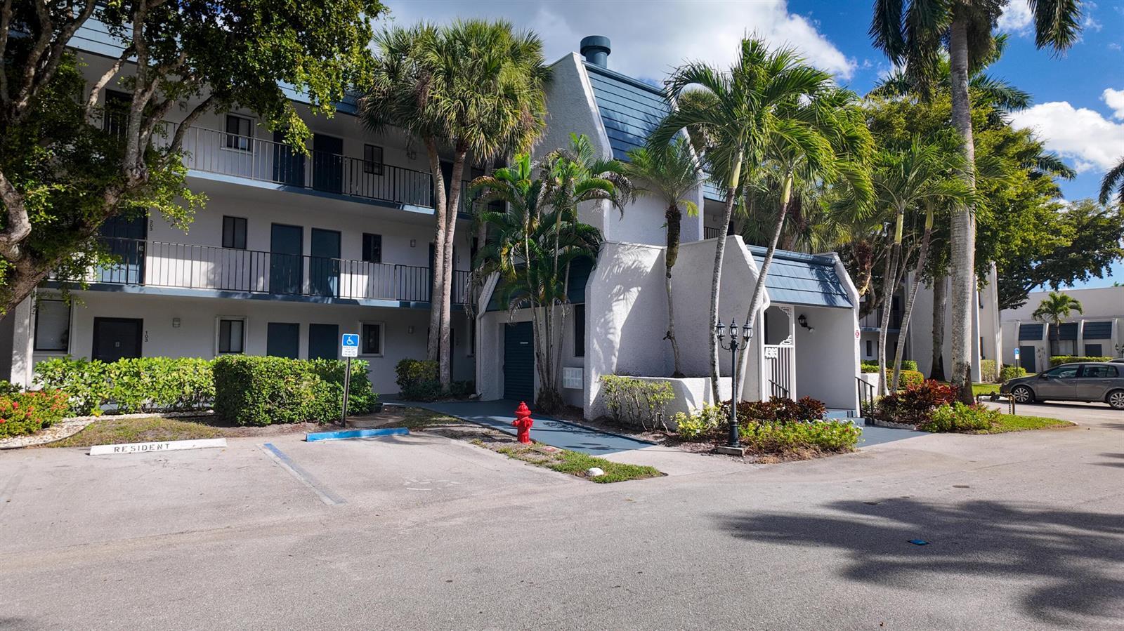 4363 Trevi Court # 203, Lake Worth FL 33467 photo 2