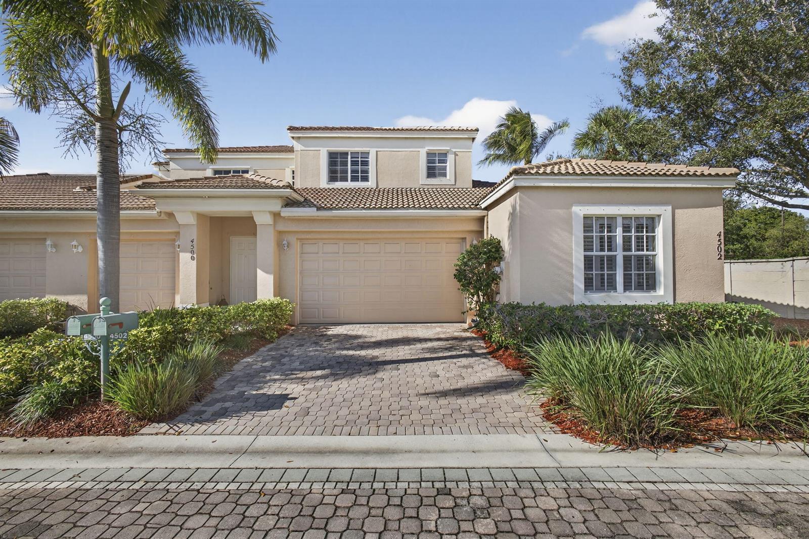 4502 Hickory Drive, Palm Beach Gardens FL 33418 photo 3
