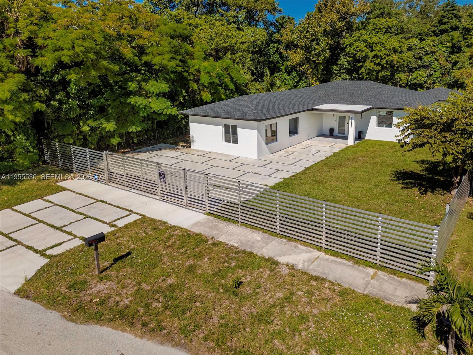 651 NE 172nd St # 651, Miami FL 33162