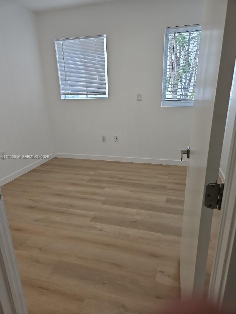 557 Michigan Ave, Miami Beach FL 33139 photo 5