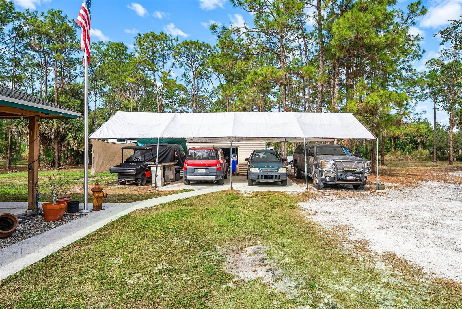 2195 F Road, FL 33470 photo 3