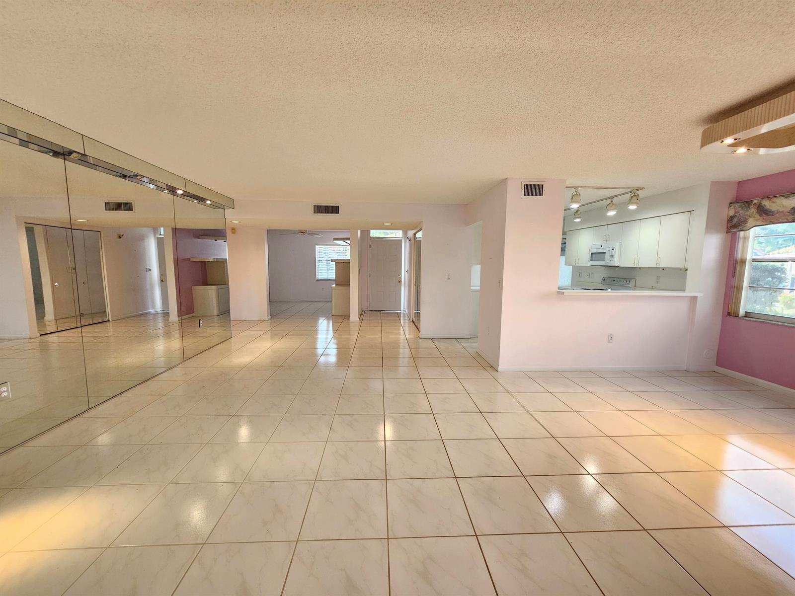 9963 Seacrest Circle # 101, Boynton Beach FL 33437 photo 5