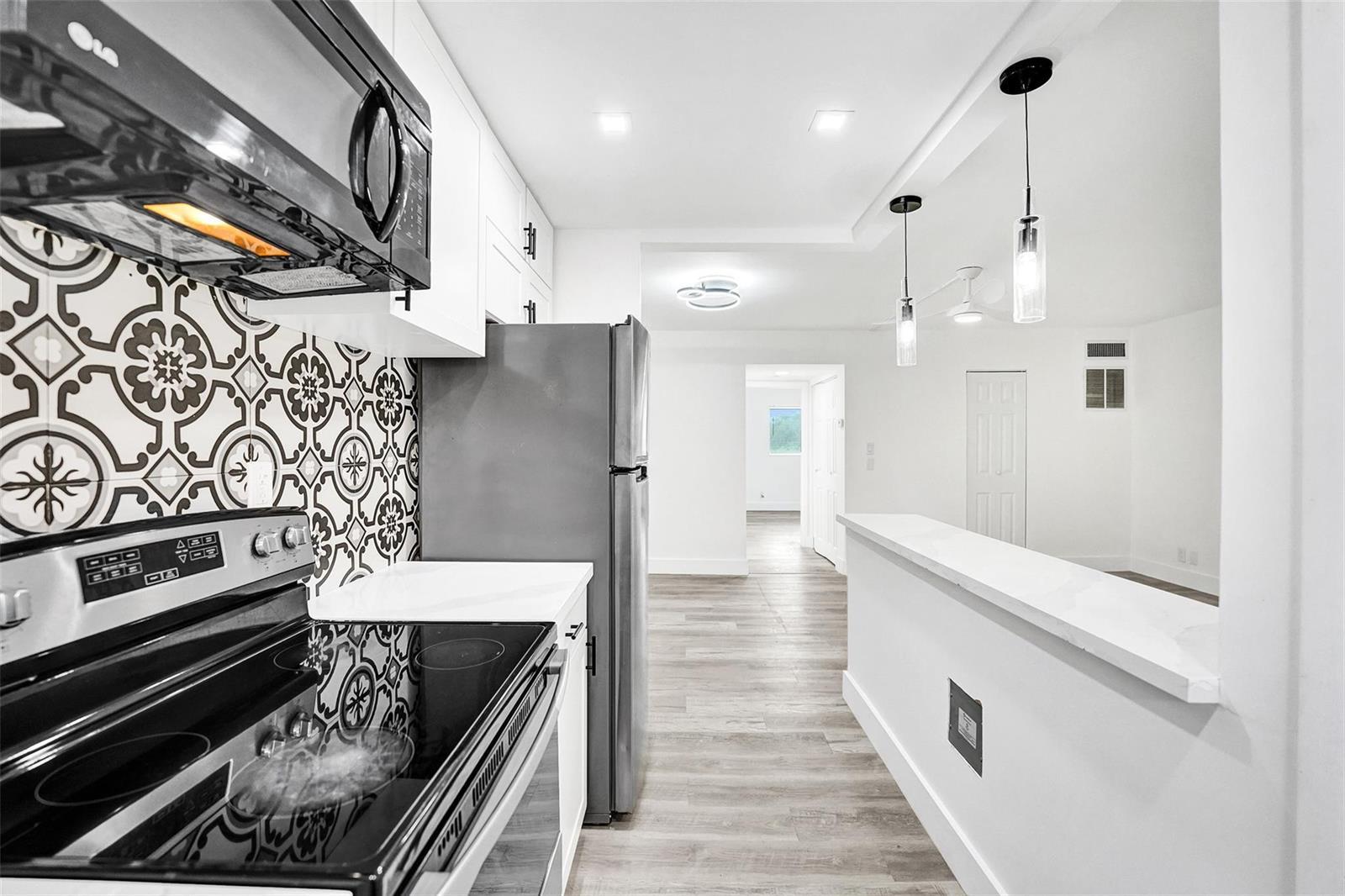 1425 Arthur Street # 202A, Hollywood FL 33020