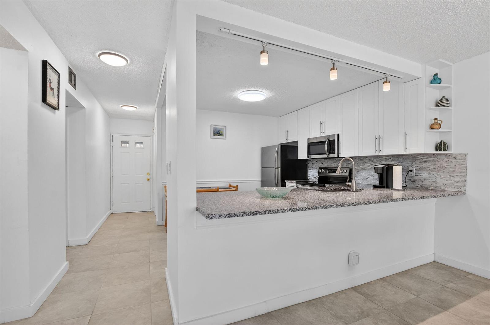 9110 Fairbanks Lane # 5, Boca Raton FL 33496 photo 4