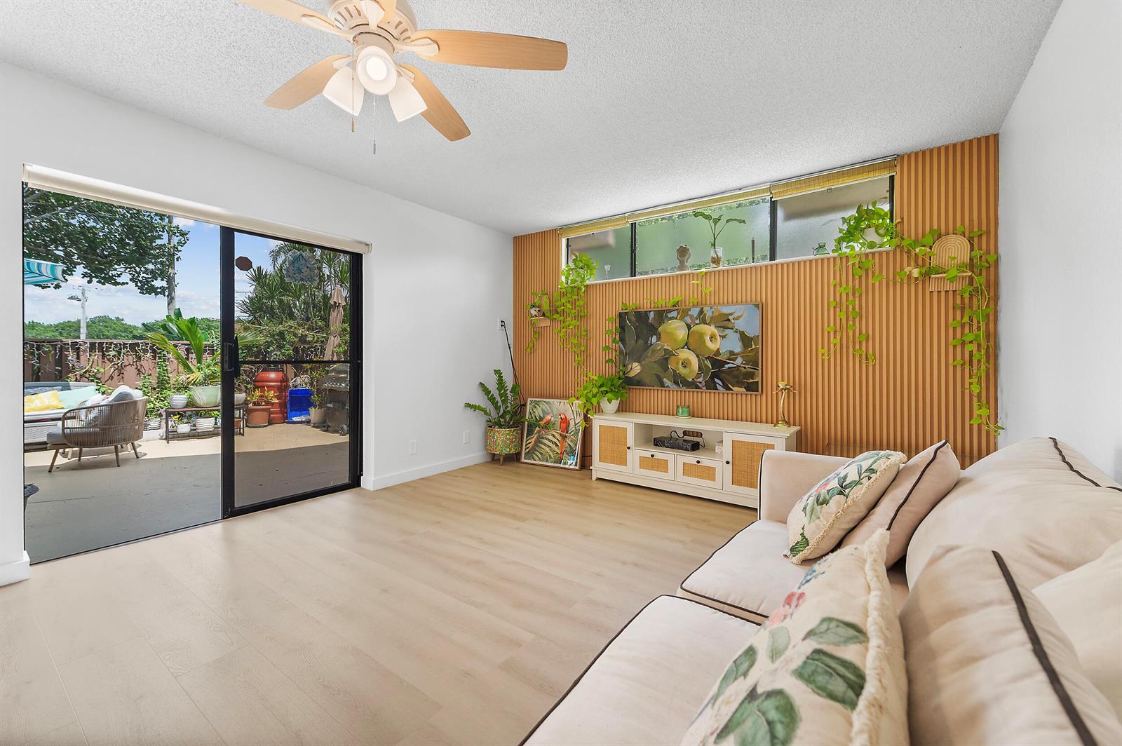8141 Severn Drive # B, Boca Raton FL 33433 photo 4